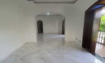 Imagem 5: Charmosa casa 5 quartos no Bom Clima