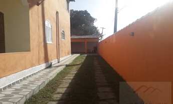 Imagem 4: Casa para Venda em Araruama, Barbudo, 4 dormitórios, 2 suítes, 4 banheiros, 5 vagas