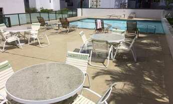 Imagem 4: Vendo em Boa Viagem 189m²/4quartos sendo 2 suites/3vagas/ semi-mobilhado