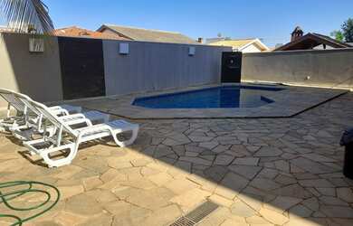 Imagem 5: Casa no Damha II com 4 dormitórios