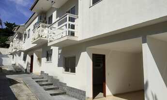 Imagem 2: Pechincha casa duplex 1° locação condomínio Fechado , com Sala 3 quartos suíte , varanda