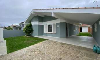 Imagem: Casa de 4 dormitórios à Venda - Xangri-lá