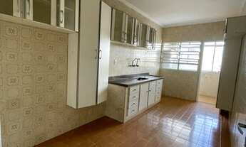 Imagem 6: Apartamento 2 quartos, com garagem demarcada - Excelente localização