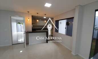 Imagem 2: Casa apta a financiamento, cozinha planejada, sobra de terreno, ótima região