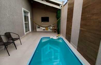 Imagem 3: Casa em Rua pública jacareí