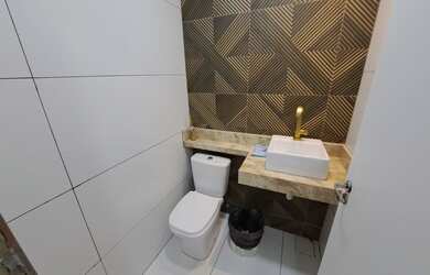 Imagem 6: Casa de condomínio para venda possui 500 metros quadrados com 6 quartos