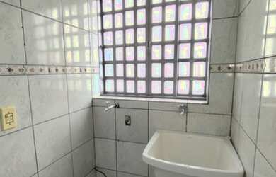 Imagem 2: Apartamento para aluguel tem 60 metros quadrados com 2 quartos