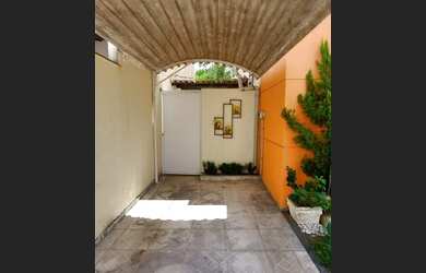 Imagem 3: Casa de condomínio para aluguel com area de lazer /no Turu