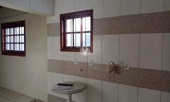 Imagem 6: Casa com piscina em Condomínio fechado e familiar