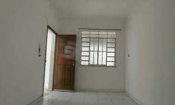 Imagem 4: Casa independente com 2 quartos e garagem junto a Rua Boiobi em Bangu