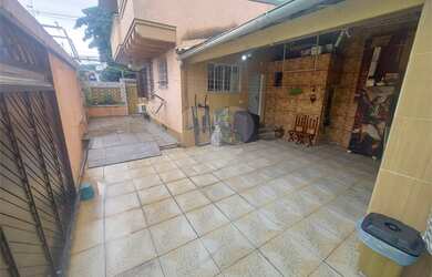 Imagem 3: Casa frente única no terreno [VP