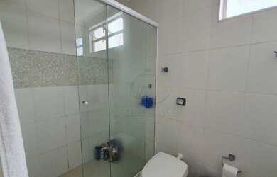 Imagem 13: Apartamento com 3 dormitórios sendo 1 suíte, Dependência Completa, 1 vaga demarcada, à ven