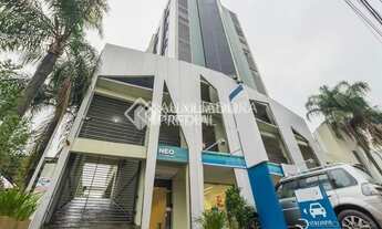 Imagem 2: Sala comercial em cobertura na Av. Getulio Vargas com vaga escriturada e portaria