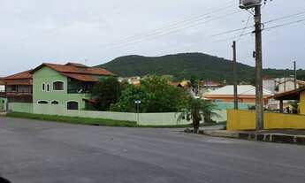 Imagem 3: CASA COM FRUTÍFERAS EM CONDOMÍNIO