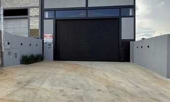 Imagem: Galpão no garavelo venda ou locação