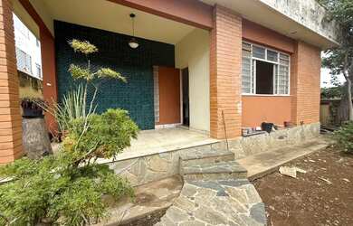 Imagem: Belo Horizonte - Casa Padrão - Calafate