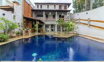 Imagem 2: Sobrado para aluguel e venda possui 290 metros quadrados com 4 quartos