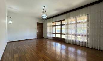 Imagem 2: Casa para Locação em Presidente Prudente, Centro, 5 dormitórios, 1 suíte, 4 banheiros, 2 v