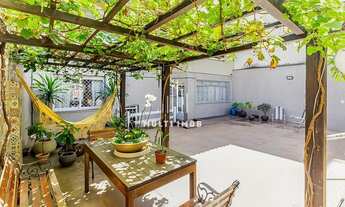 Imagem: Casa 4 dormitórios com pátio e piscina