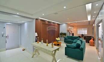 Imagem 4: À venda no Lago Norte: Casa com 3 Suítes, Lazer Completo em Lote de 800m² + Área Verde