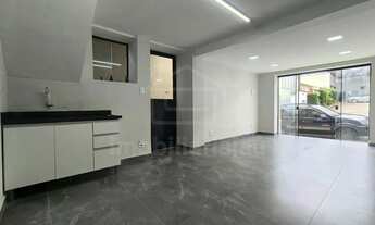 Imagem: Lindo Imóvel recém reformado com 2 Salas