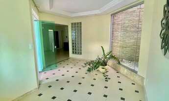 Imagem: Casa residencial para Locação em rua pública