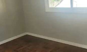 Imagem 2: Apartamento de 3 quartos com vaga, sol da manhã, reformado e desocupado em Ipanema, Porto