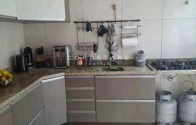 Imagem 5: Sobrado em Condomínio com 4 Dormitórios no Alto Boqueirão