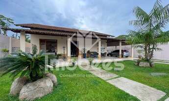 Imagem: Casa à venda, 3 quartos, 3 suítes, 6 vagas