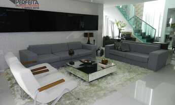 Imagem 6: Casa de porteira fechada em lote de esquina no Alphaville Eusébio