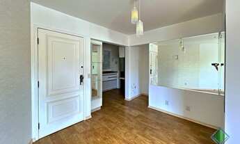 Imagem 4: Apartamento para venda possui 74 metros quadrados com 3 quartos em Coqueiros - Florianópol