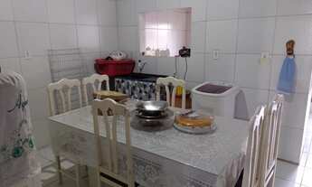 Imagem 6: Casa para venda possui 168 metros quadrados com 5 quartos