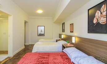 Imagem 2: Apto Studio Lido , um dormitório, suite, reformado, mobiliado , pronto morar por 229 mil