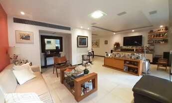 Imagem 3: FRENTE - VARANDAO 4 QUARTOS - 3 VAGAS - VISTA LIVRE E VERDE