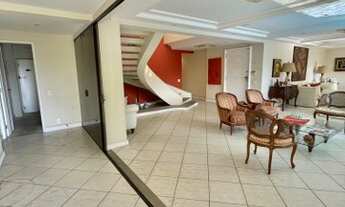 Imagem 2: Cobertura Única, indevassável, no melhor ponto do Jardim Oceânico ao lado da Praça do Poma