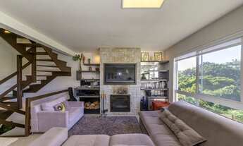 Imagem 2: Casa no condomínio Victoria Town Houses para venda tem 207 m² com 4 quartos em Porto Alegr