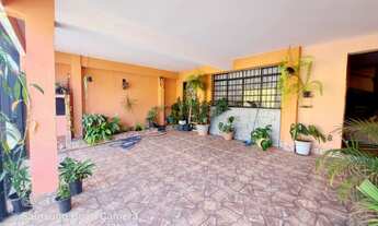 Imagem 2: Casa de condomínio para venda possui 85 metros quadrados com 3 quartos