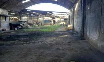 Imagem 2: Mesquita - Galpão 2.500m², Getulio de Moura, com RGI