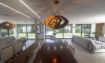 Imagem 5: Casa de condomínio com cinco suítes ( valor diaria