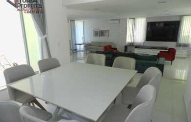 Imagem 5: Mansão de luxo com piscina no Alphaville