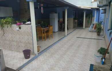 Imagem 4: Excelente imóvel a 500 metros do centro de Araruama