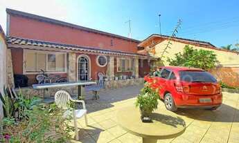 Imagem: CASA à venda com 2 quartos em Itanhaém