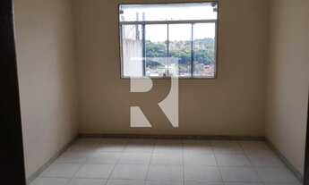 Imagem 2: Cód.: 427 - Comprar Casa 03 quartos - São Pedro - Juiz De Fora - Rezende Imóveis