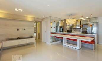 Imagem 4: Apartamento para Aluguel - Panamby, 2 Quartos, 70 m2