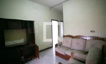 Imagem 2: Casa à Venda - Caiçaras, 3 Quartos, 177 m2