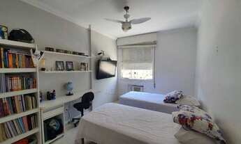 Imagem 10: Apartamento com 3 dormitórios sendo 1 suíte, Dependência Completa, 1 vaga demarcada, à ven