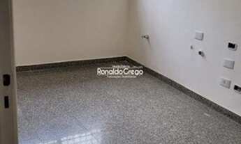 Imagem 7: 3 banheiros, 6 salas, 12 vagas