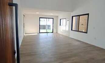 Imagem 2: Casa com 03 dormitórios 01 suíte no bairro Pedra Branca em Palhoça/SC