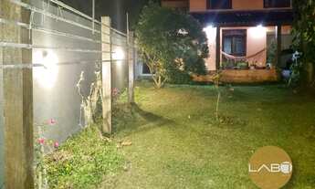 Imagem 5: Casa 3 Dormitórios à Venda - Córrego Grande, Florianópolis