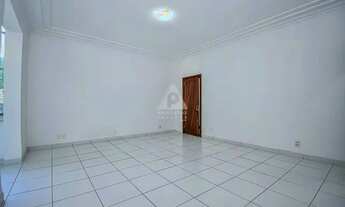 Imagem 3: Apartamento reformado amplo, claro e arejado com vista maravilhosa para a Praça do Largo d